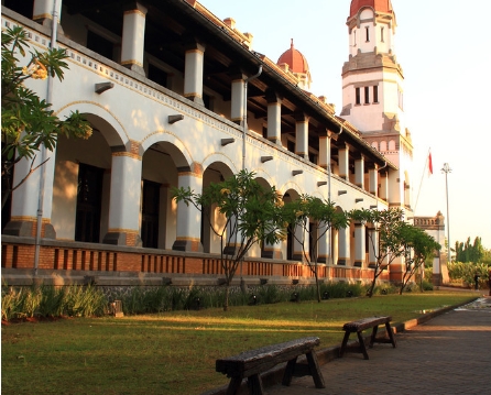 Hong Kong-Semarang, Indonesia