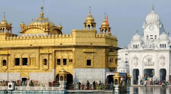 Hong Kong-Navashawar, India