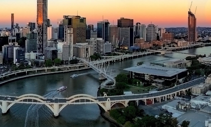 Hong Kong-Brisbane, Australia
