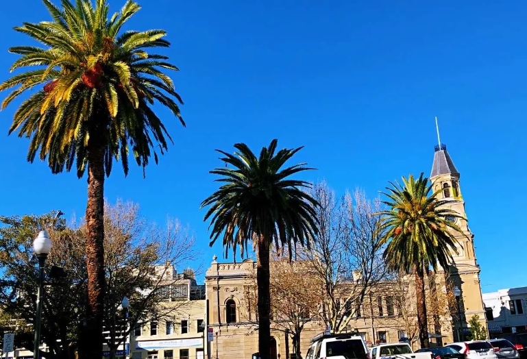 Fremantle, Australia - Hong Kong