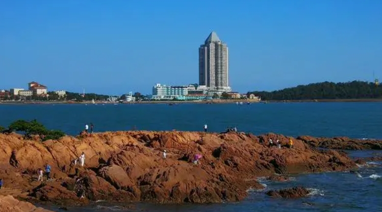 Qingdao - Hong Kong